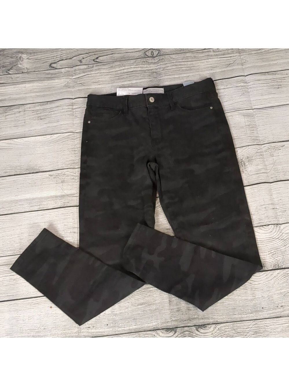 Social standard by sanctuary ankle skinny camo jeans size 4